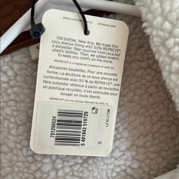 Levi's Premium Vintage Trucker Purple Checkered Sherpa Jacket Small New W Tags - Picture 6 of 6